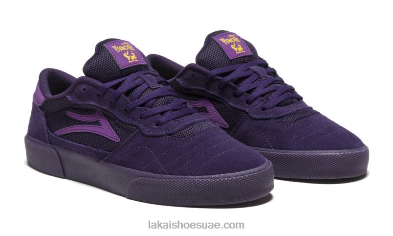 Lakai 0LF8J76كامبريدج سويدي العنب
